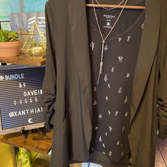 Ladies Printed Cactus Tank Top - Picture 1 of 2